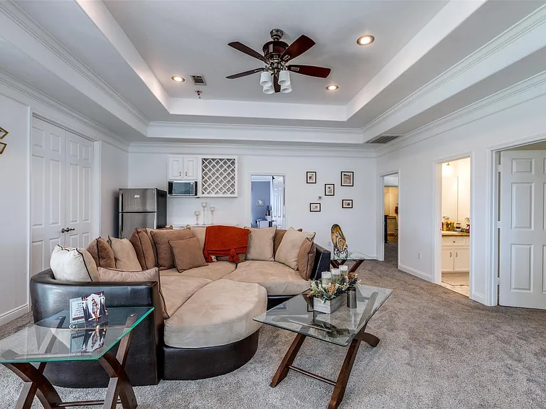 8 Cypress Point Ct — Photo 18