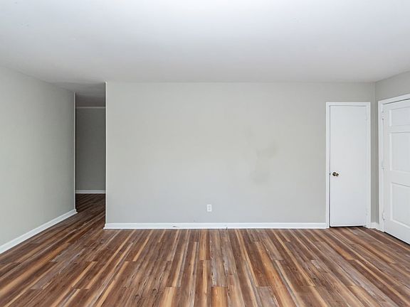 2nd image of 772 Jerdone St