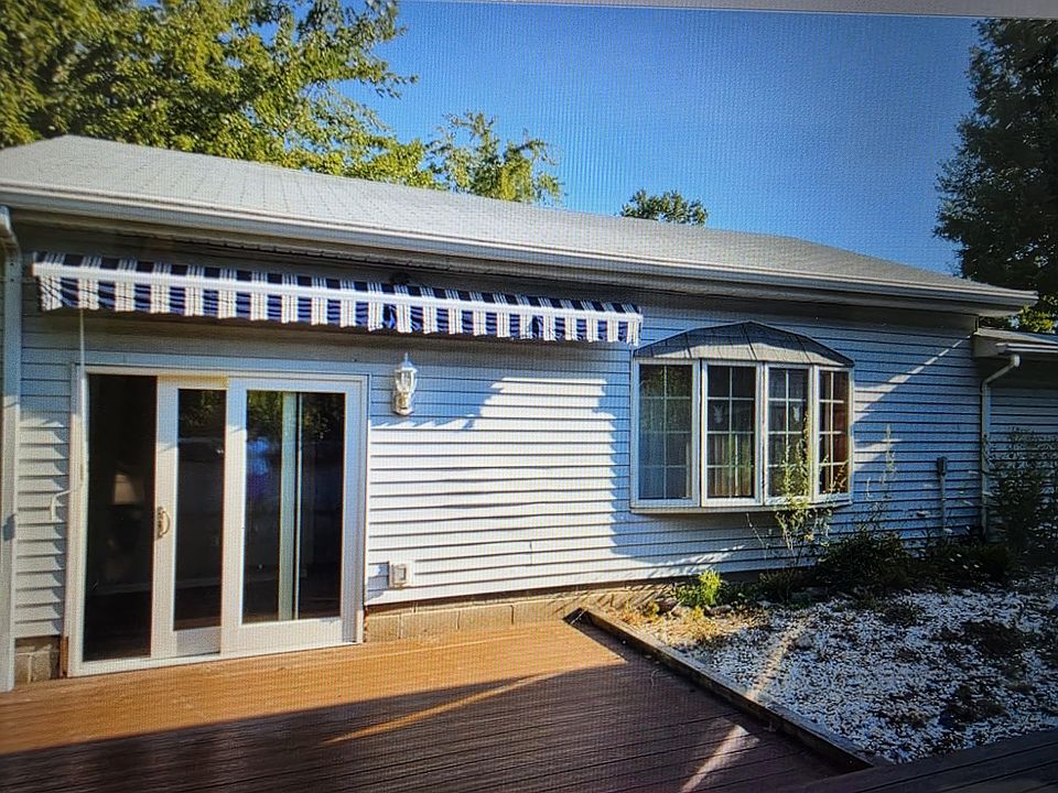 1st image of 373 Ehrhardt Rd #3