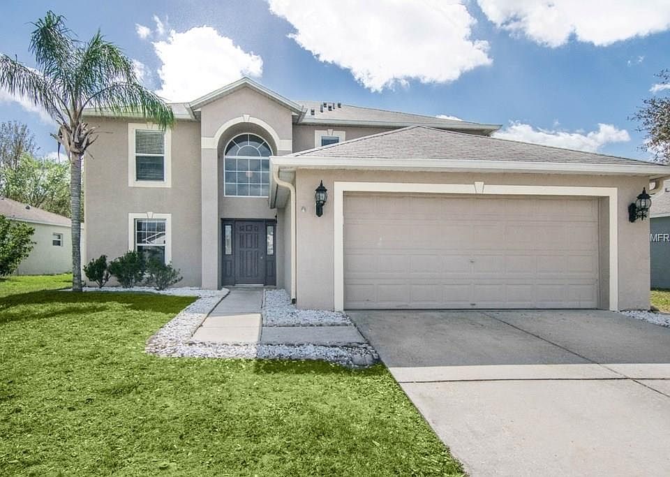 1st image of 25028 Hyde Park Blvd