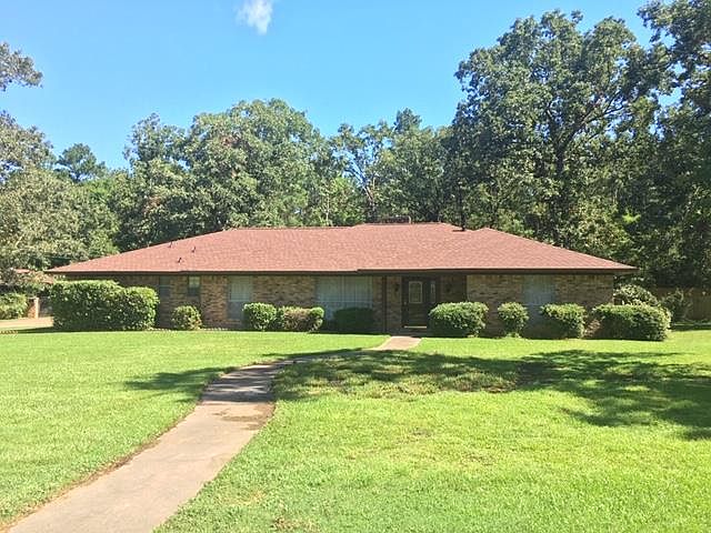 1st image of 1208 Edgewood Cir