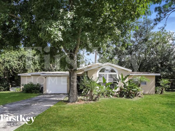510 Iris Rd