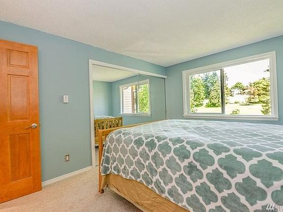1st bedroom