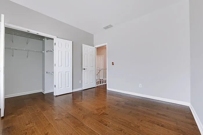 5910 Findley Chase Dr — Photo 23