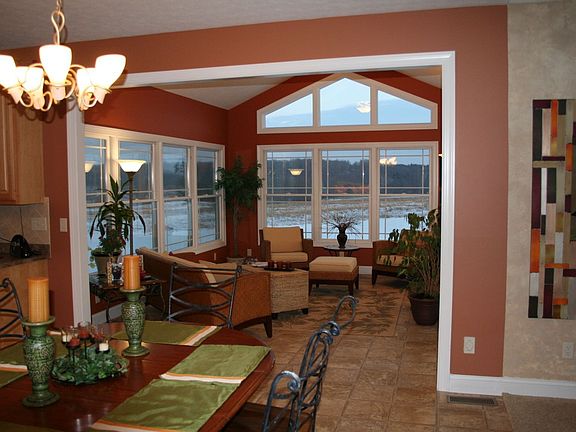 Dining/Sunroom