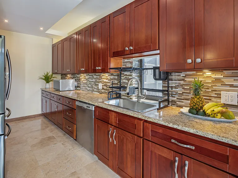 1030 Aoloa Pl #302A — Photo 11