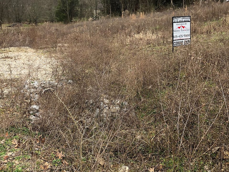2nd image of 506 Cascade Dr