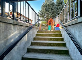 99 Braebrook Dr #BASEMENT, Whitby, ON L1R0M9