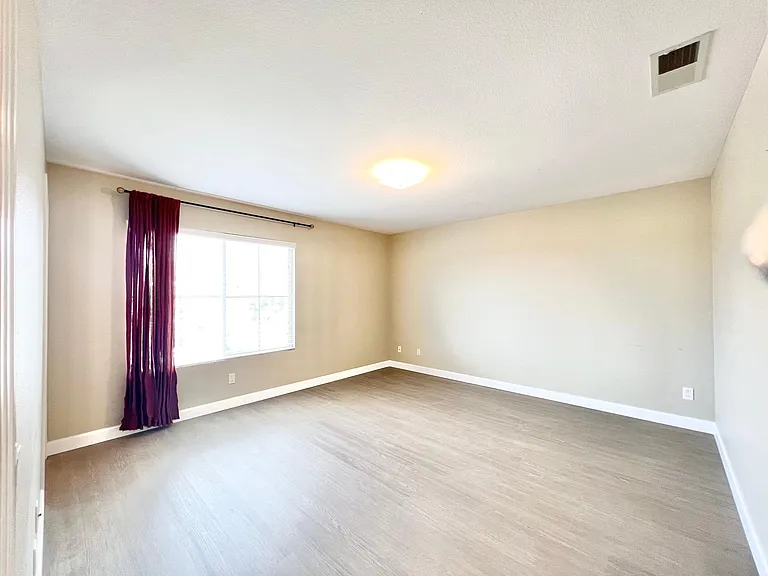 5003 Sterling Grove Ln — Photo 18