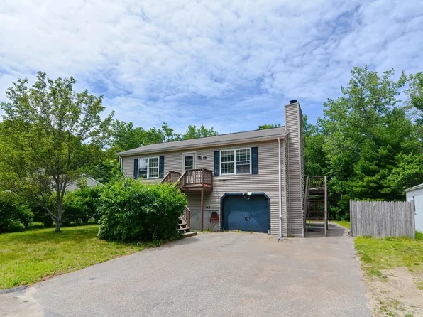 44 Eagle Dr, Douglas, MA 01516