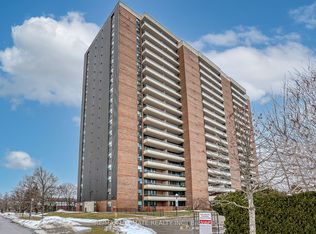 15 Torrance Rd, Toronto, ON M1J 3K2