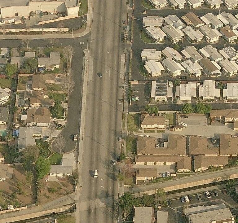 1st image of 1 S Citrus Ave