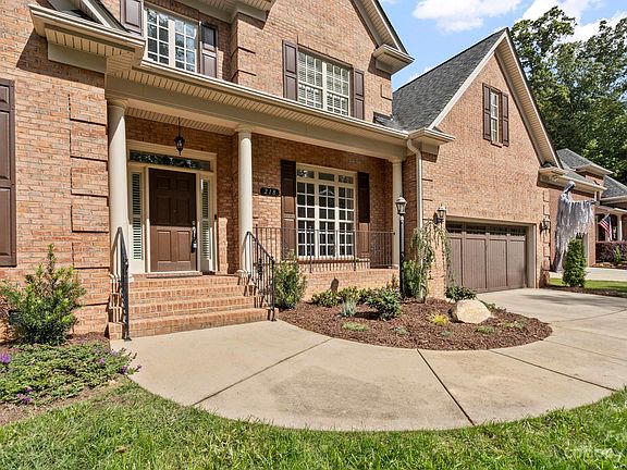 2nd image of 218 Sardis Ln