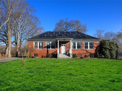 42 Barton Ave, Warren, RI, 02885