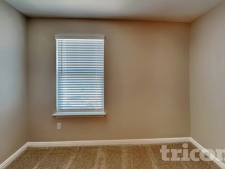 5532 Shasta Pl — Photo 7