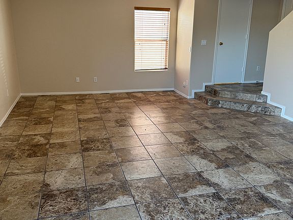 5th image of 11846 W Lupine Ave