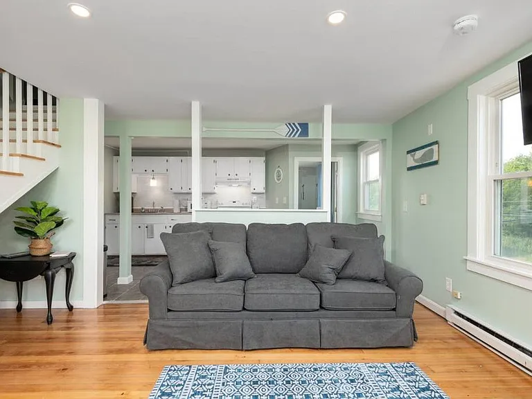 17 Tunis Ave #17 — Photo 10