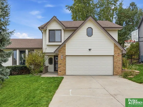2507 Casey Cir, Bellevue, NE 68123