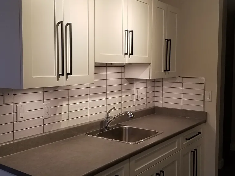 165 Edmonton Ave — Photo 17