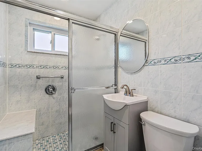 175-03 Peck Ave #2 — Photo 11