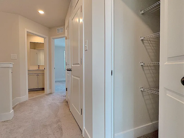 1710 Huber Rd — Photo 32
