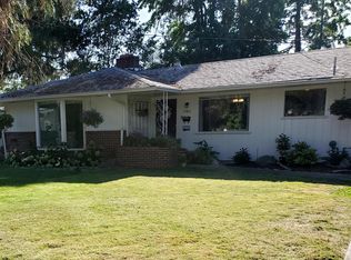 1340 NW Lawnridge Ave, Grants Pass, OR 97526