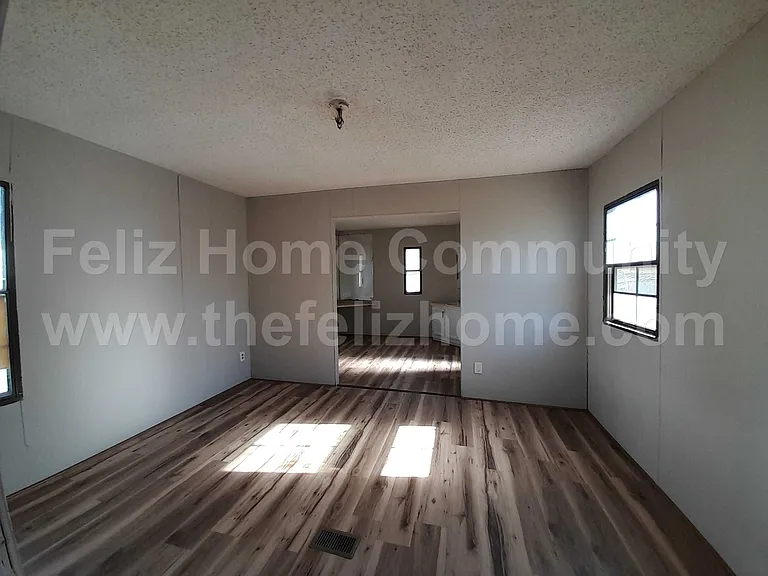 30 McLean Dr #48 — Photo 7