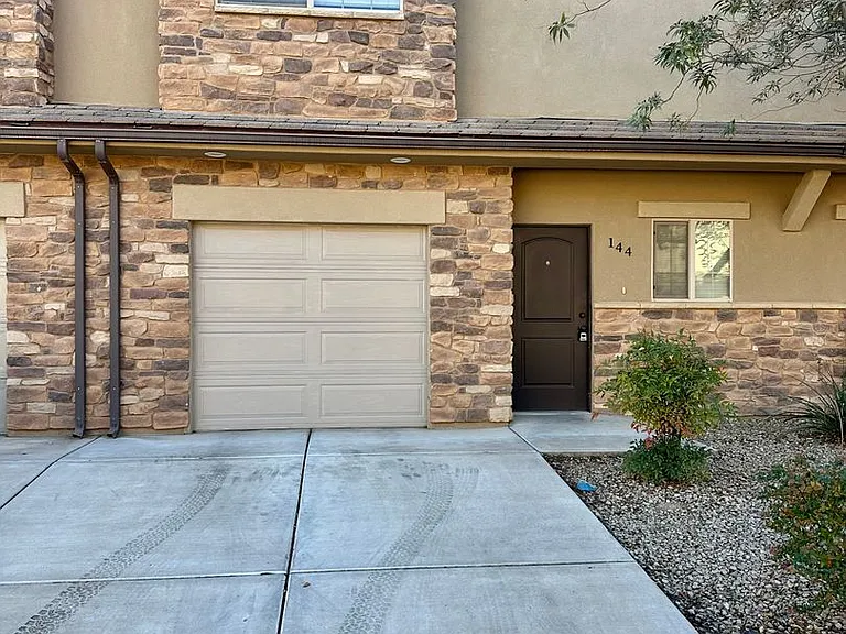 370 W Buena Vis #144 — Photo 1