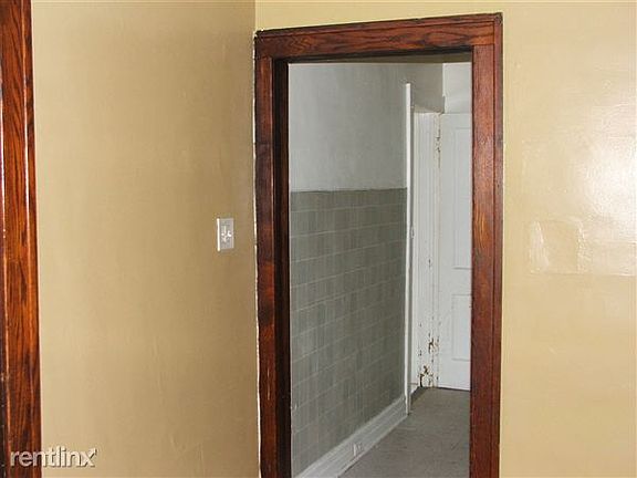 2593 lenox 006