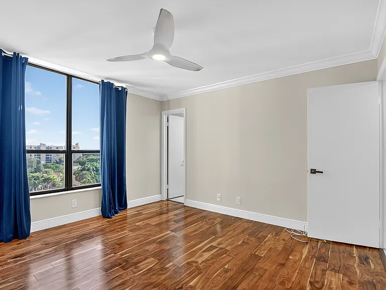 7145 Promenade Dr #702 — Photo 32