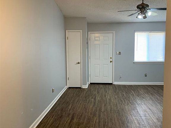 5th image of 2113 Sandpiper St