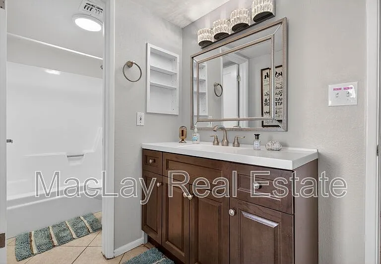 1920 W Lindner Ave #214 — Photo 43