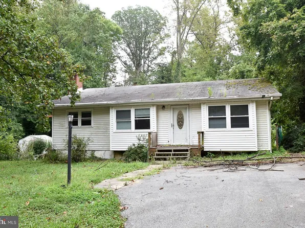 26278 Skyview Dr, Hollywood, MD 20636