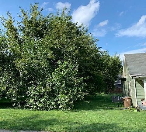 2nd image of 213 Leonard Pl Lot 17