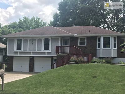 511 Mark Ln, Belton, MO, 64012
