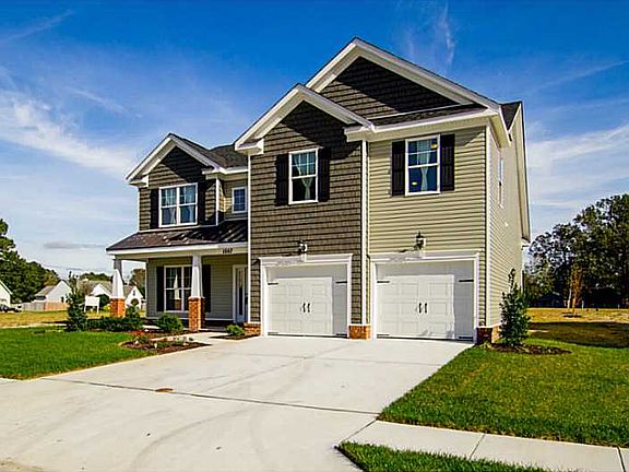 2nd image of 1007 Eleni Ct