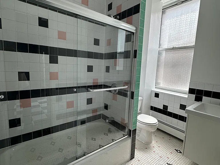 181 Grand St #1 — Photo 12