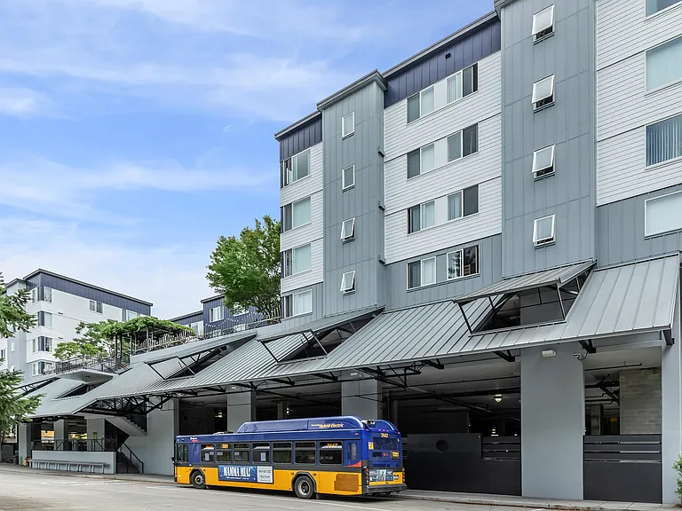 The Village at Overlake Station — Photo 20