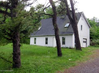 5906 Main Rd, Hunlock Creek, PA 18621