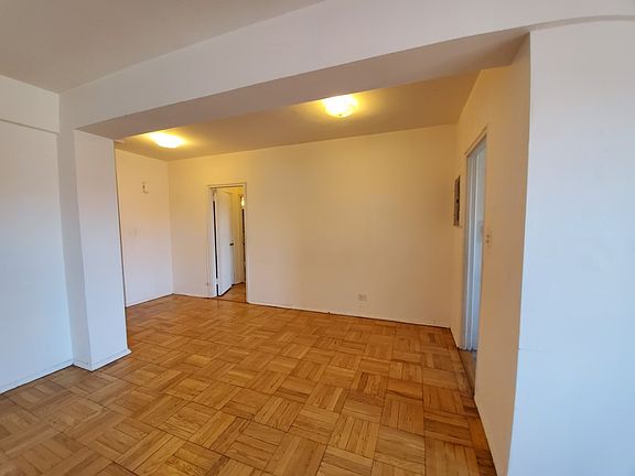 3rd image of 6561 Saunders St APT 5H