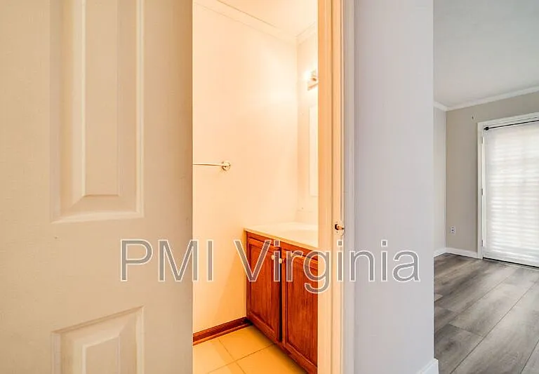 812 Tuition Ct — Photo 18