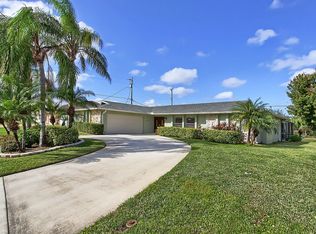 1715 Arlington Dr, Lake Clarke Shores, FL 33406