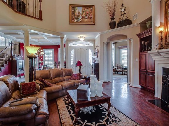 4th image of this home
