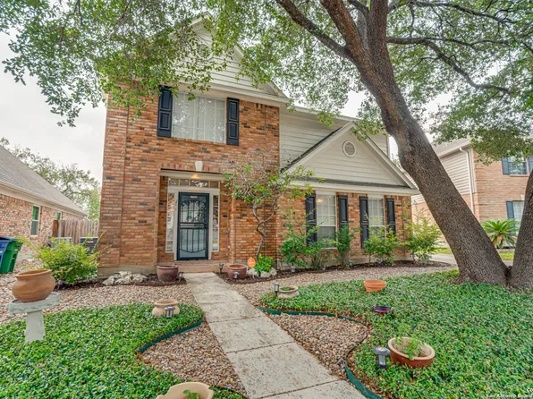 6403 RAMBLING TRAIL DR, San Antonio, TX 78240