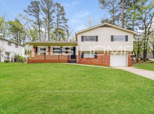 1703 Molly Cir, Birmingham, AL 35235