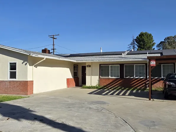 245 W Broadbent Dr, Riverside, CA 92507