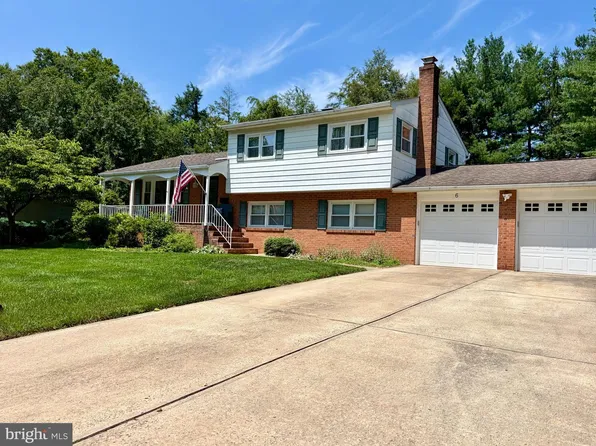 6 Tower Pl, Lawrence Township, NJ 08648