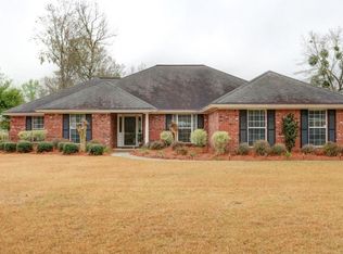 211 Saint James Walk, Guyton, GA 31312