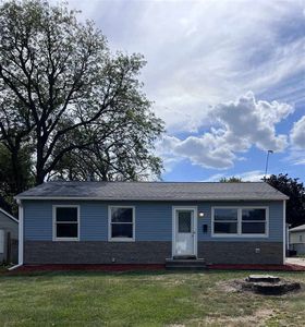 2215 California Ave, Iowa City, IA, 52240