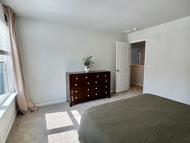 340 Dickerson Ln — Photo 36